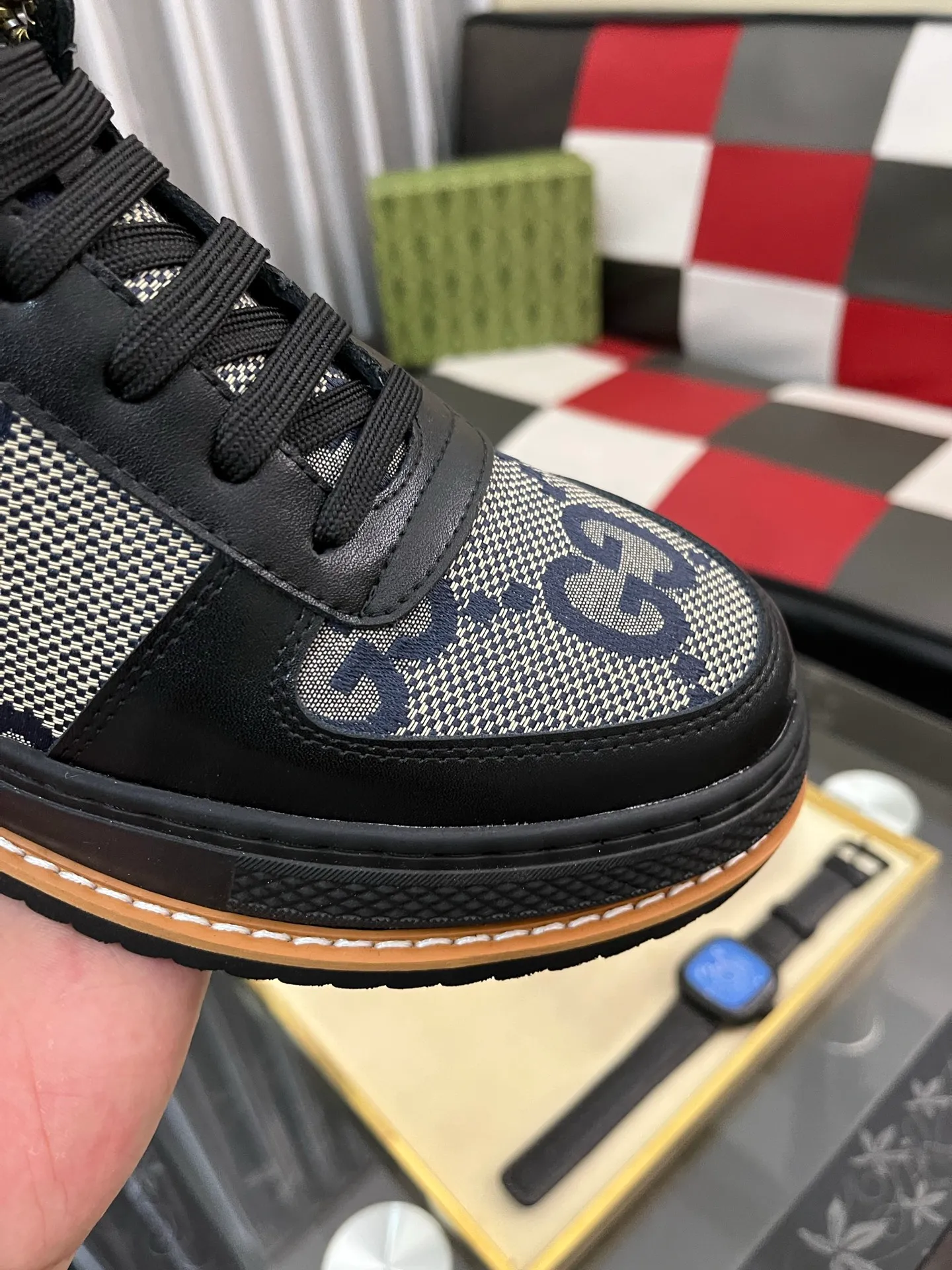 Men's shoes💰: 420⌚️⌚️[GUCCI sheepskin lining] Men's classic Gucci high-top casual shoes, original quality💯The upper is made of imported Italian cowhide and sheepskin lining, with fine workmanship and high-end atmosphere. Has a fashionable and exemplary look. Original rubber wear-resistant outsole. Code number: 38-44